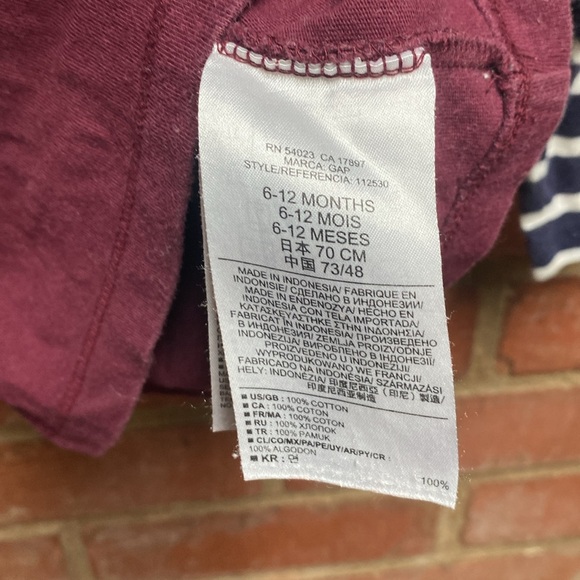 GAP shirt and bib set - Picture 2 of 6